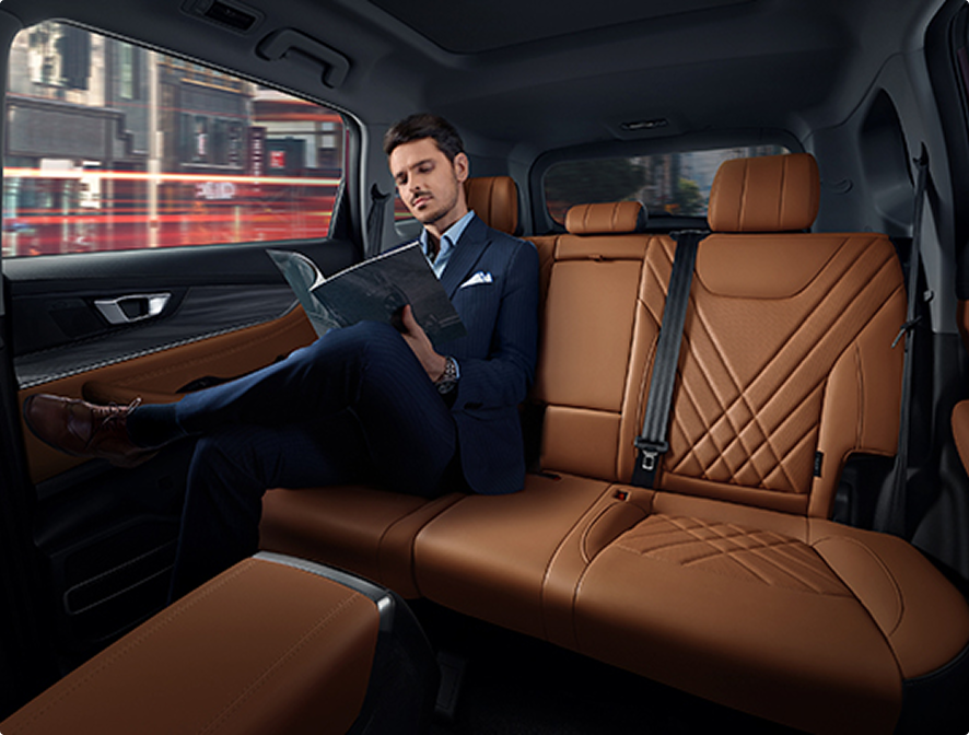 РОСКОШНЫЙ КОЖАНЫЙ САЛОН